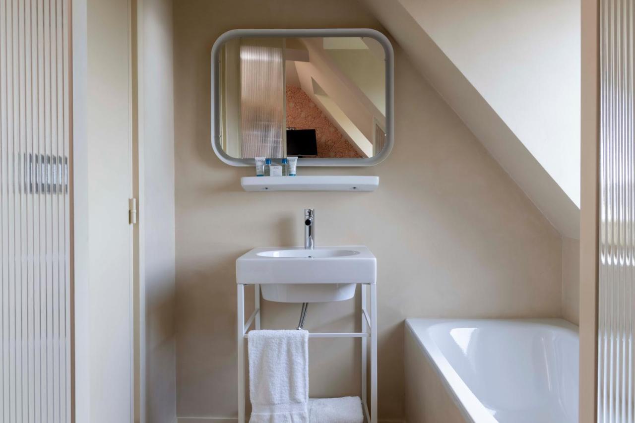 Single Room with Sauna Access,1118799951:JPEG