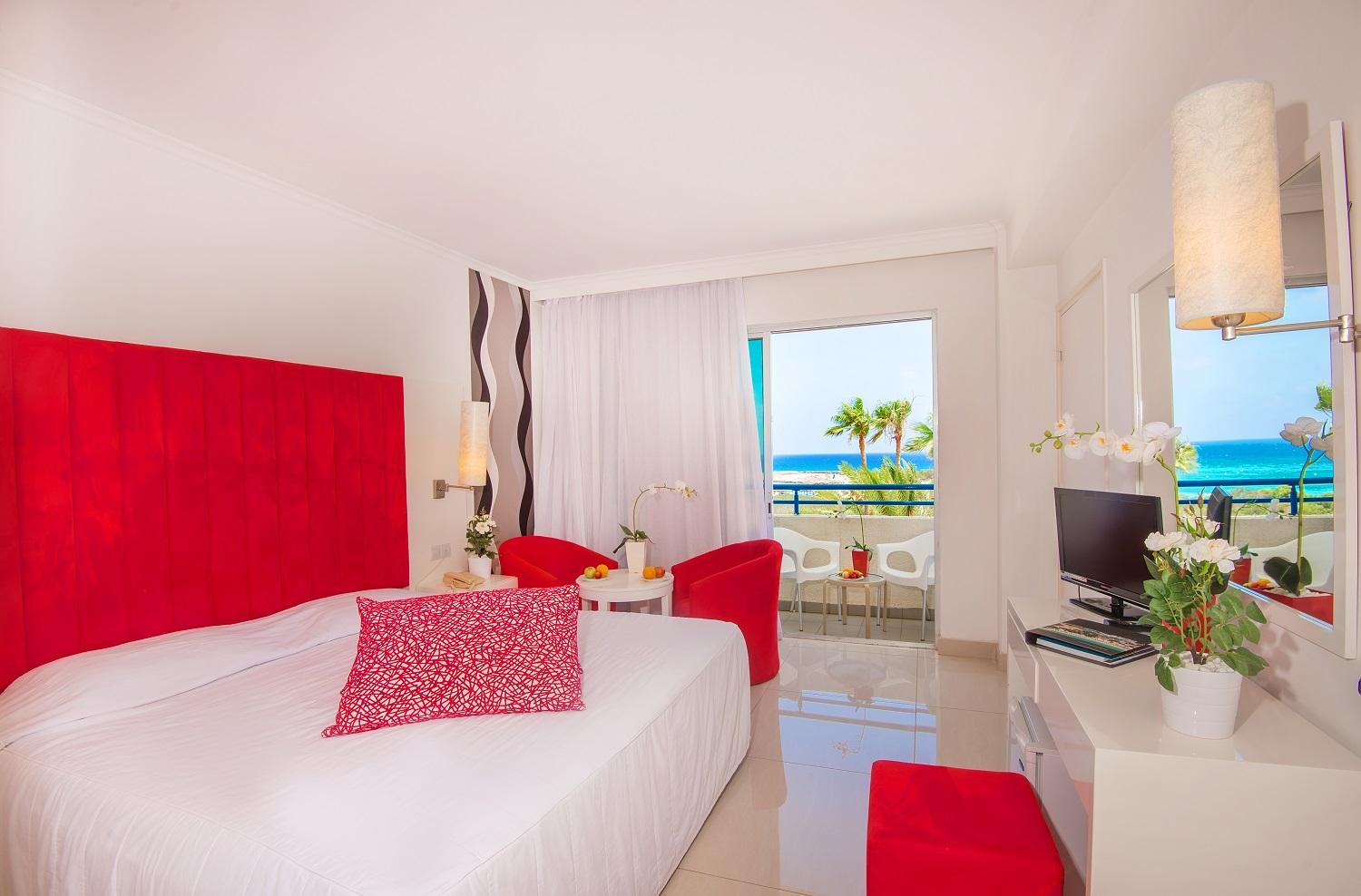 Chambre Double ou Lits Jumeaux avec Vue Directe sur la Mer
