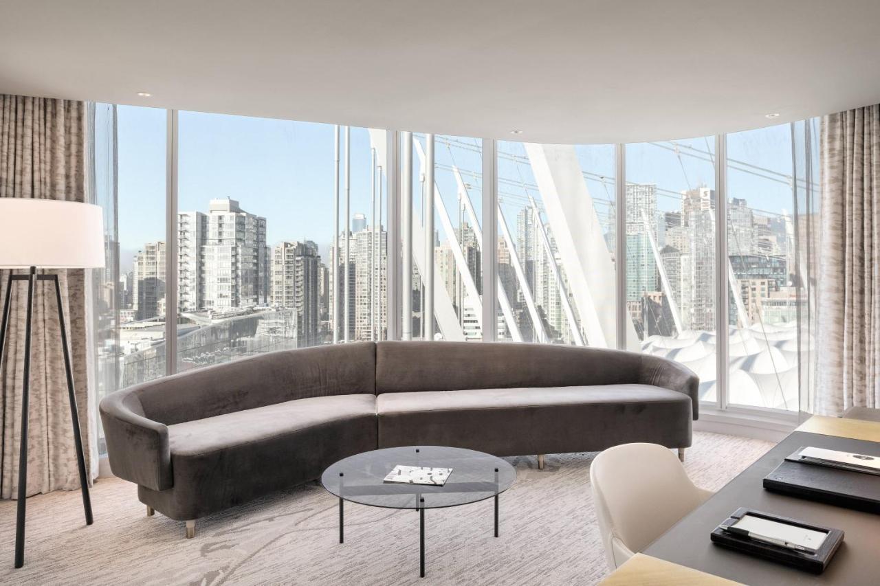 One-Bedroom King Suite,1364508374:JPEG
