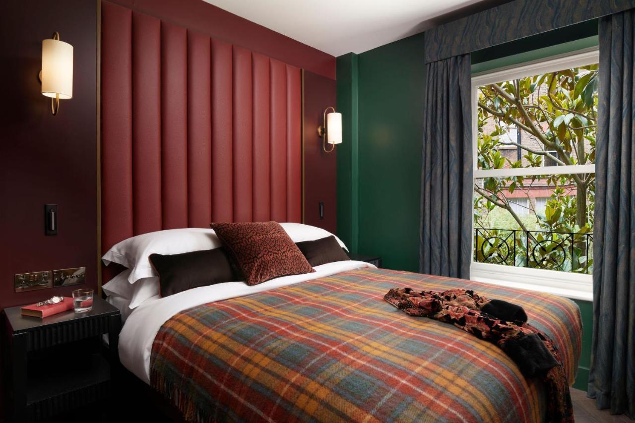 Greater Club Flat