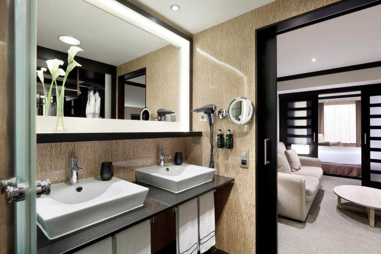 The Level Junior Suite,1405722959:JPEG