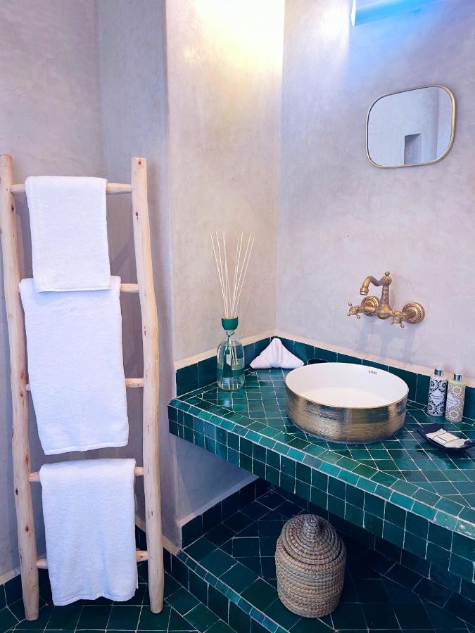 Deluxe Double Room,1483673123:JPEG