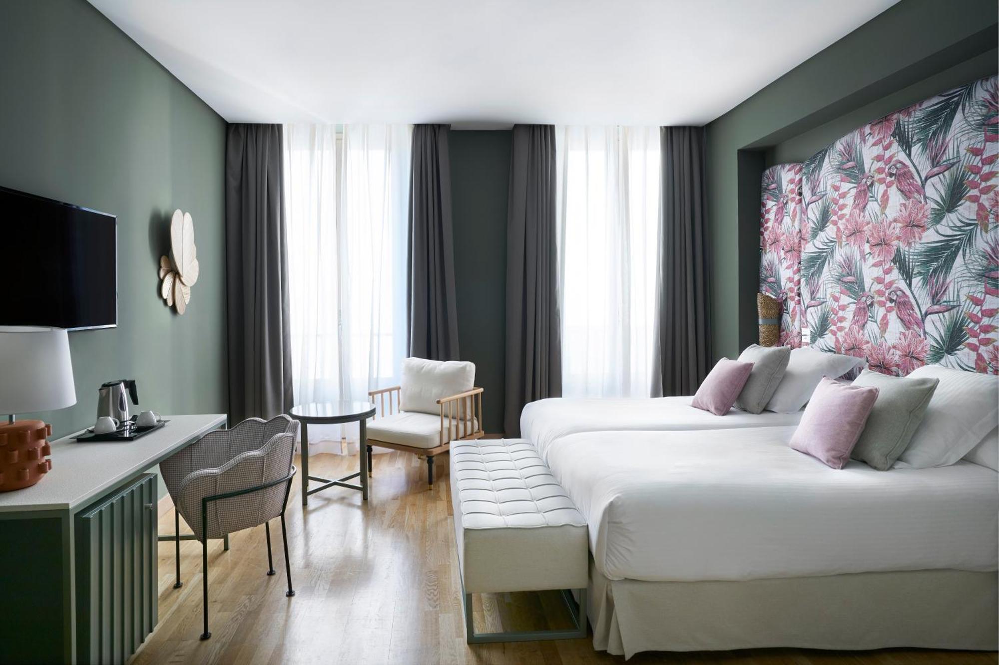 Superior Double Room with Balcony