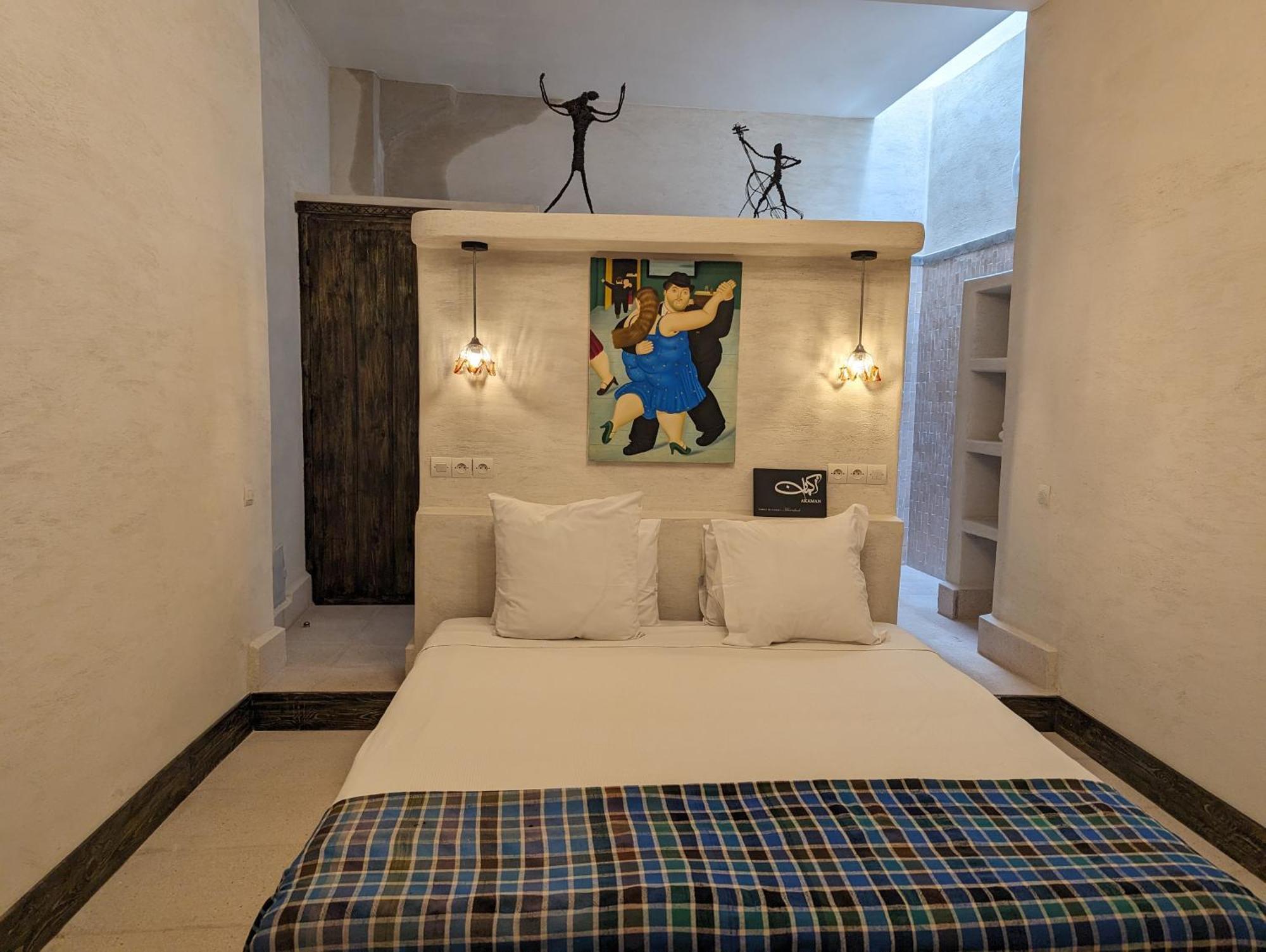 Double Room,1544196634:JPEG