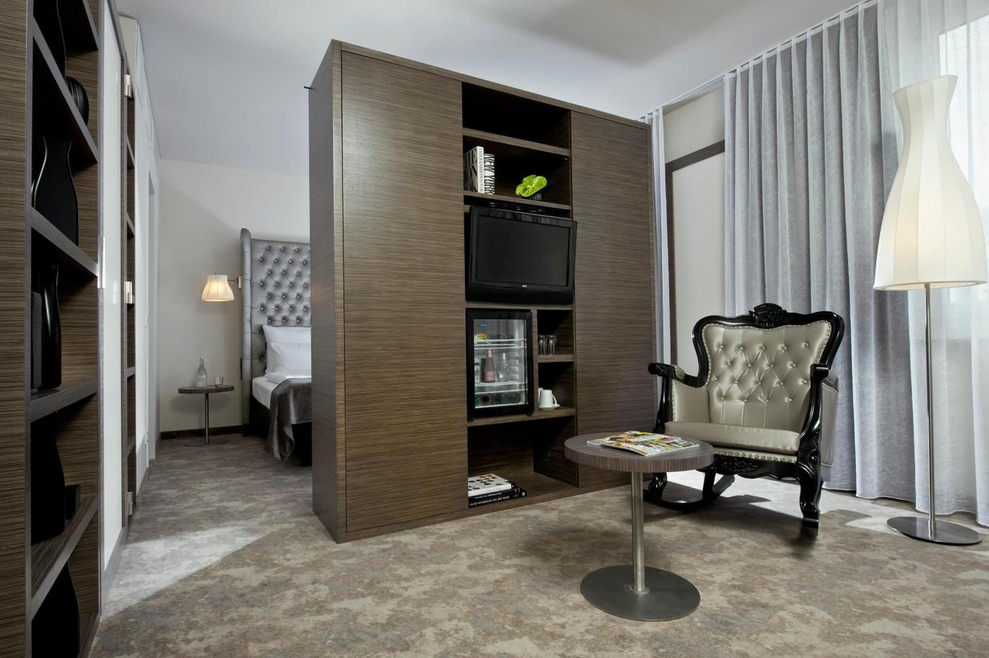 Junior Suite,1599644255:JPEG