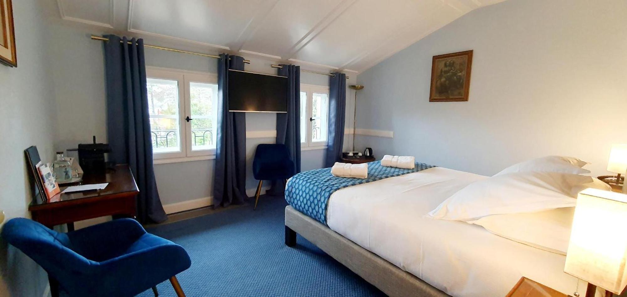 Chambre Double – Vue sur Cour
