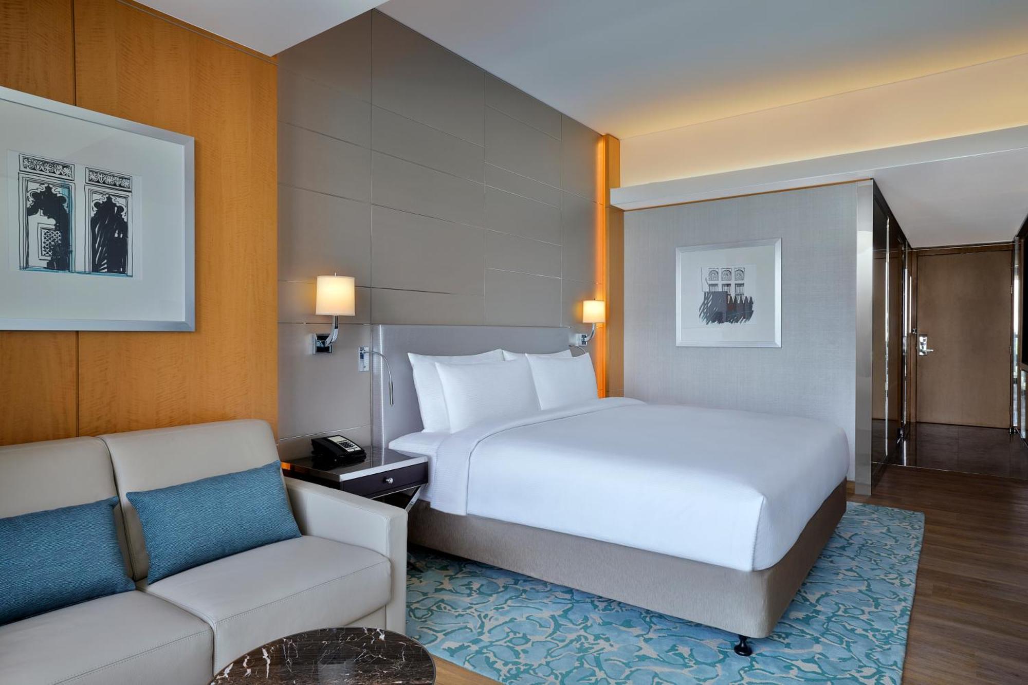 King Guest Room Balcony,1661170390:JPEG