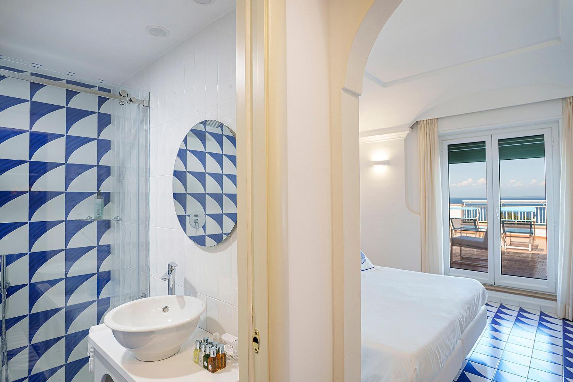 Superior Double or Twin Room with Sea View
