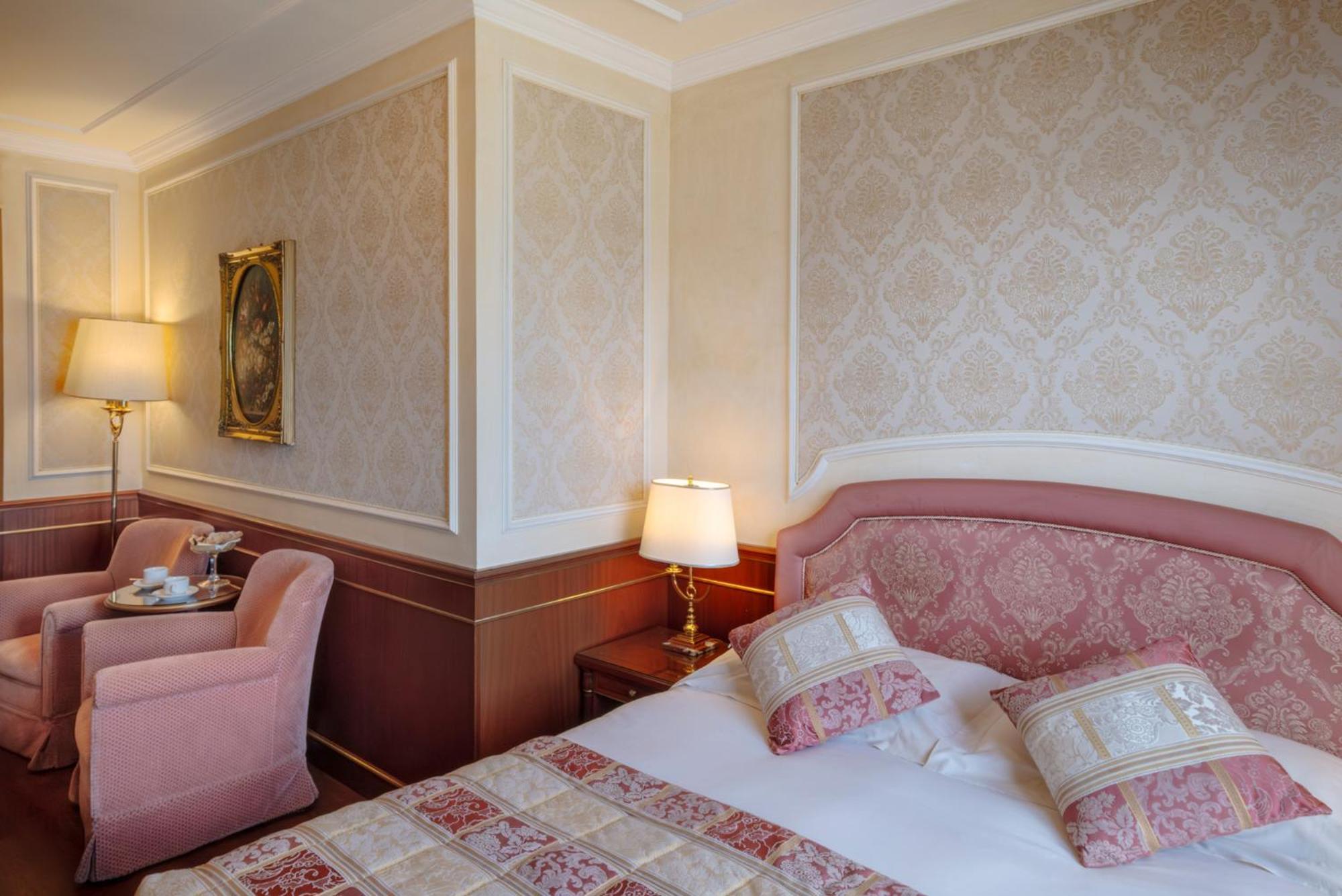 Classic Double Room with lake or side pool view,1746826967:JPEG