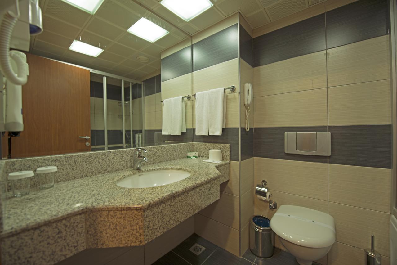 Chambre Familiale Complexe