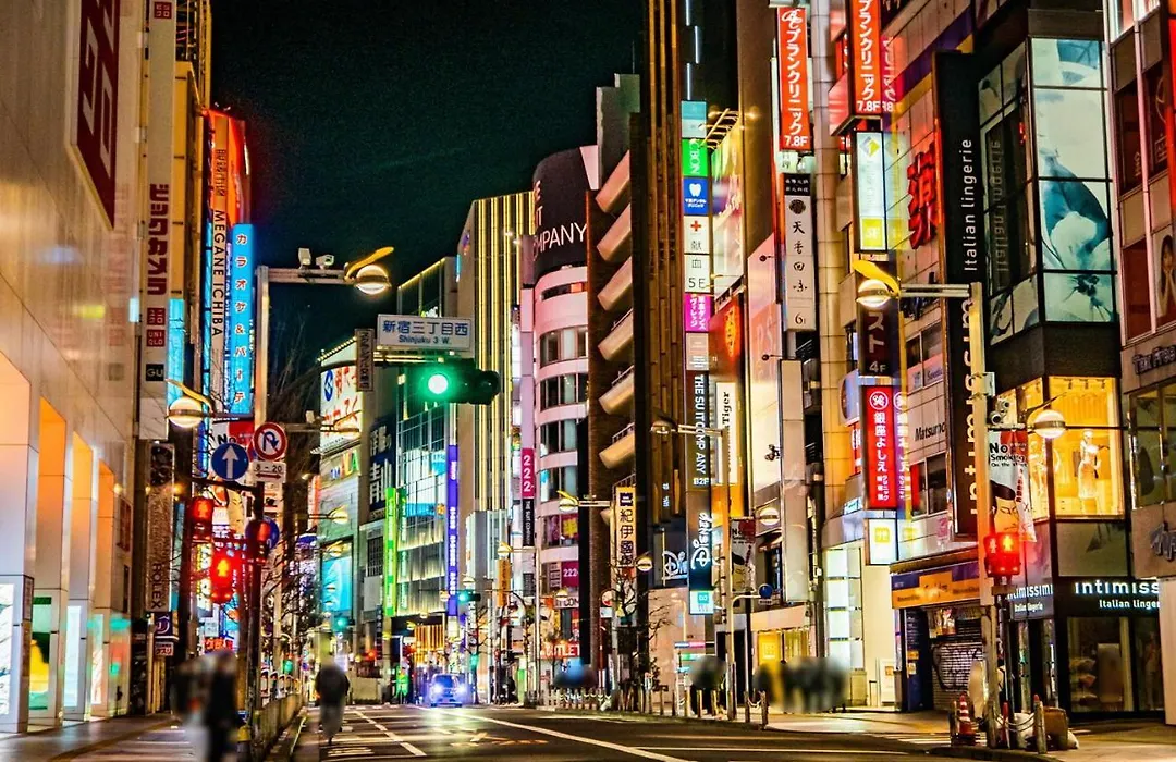 Apa Hotel Shinjuku Gyoemmae-1