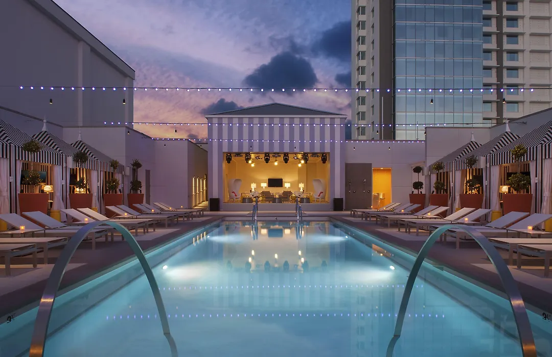 Sahara Las Vegas-1