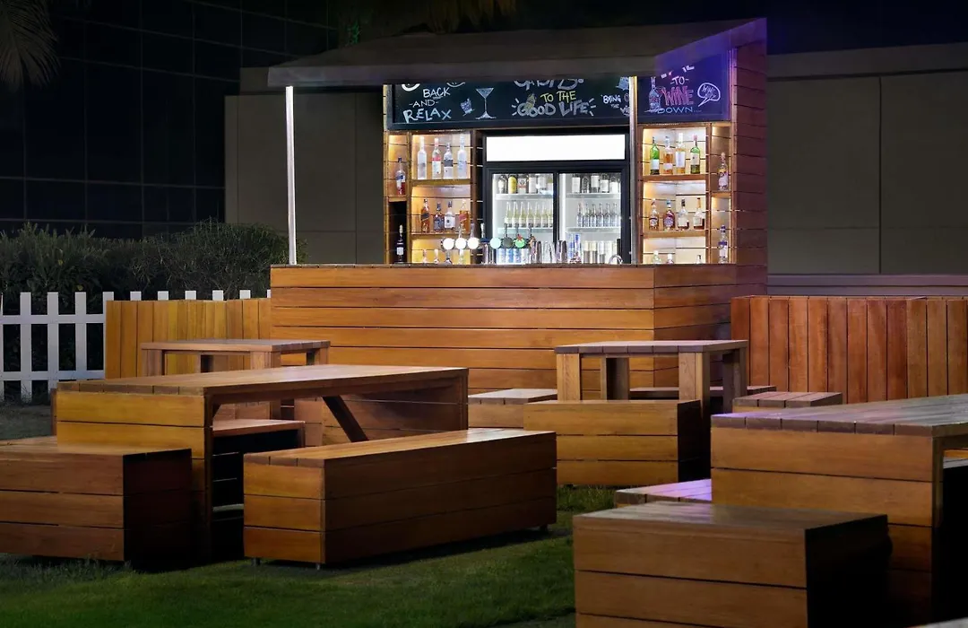Moevenpick Hotel Jumeirah Beach-1