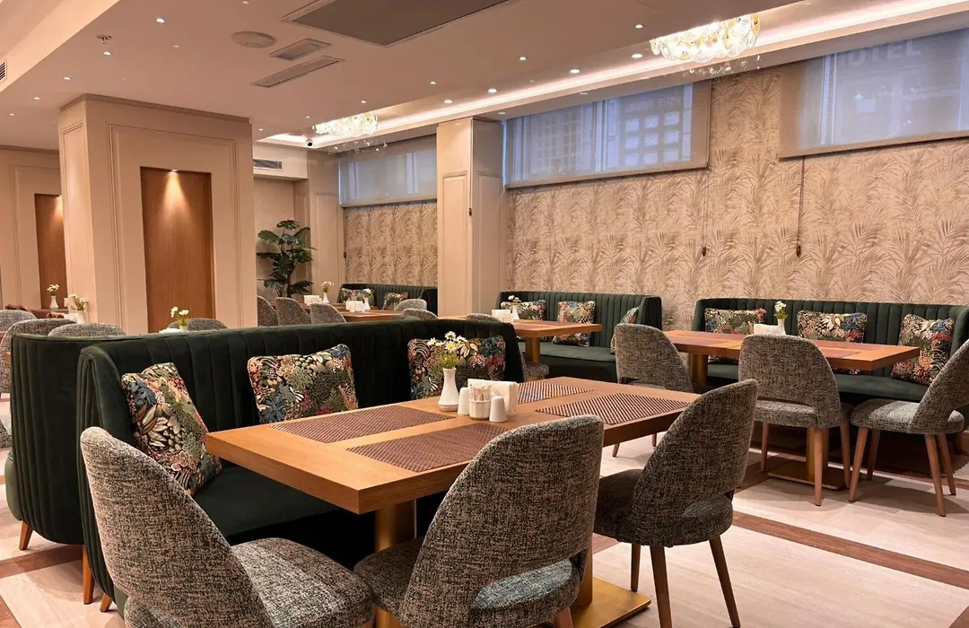 Grand Hilarium Hotel-1
