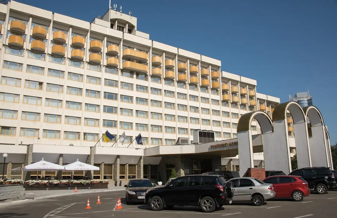 President Hotel-1