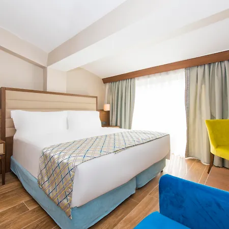 Ramada Plaza Antalya-3