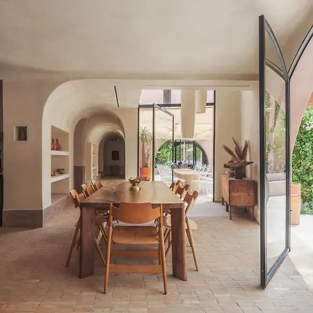 Maison Brummell Majorelle-2