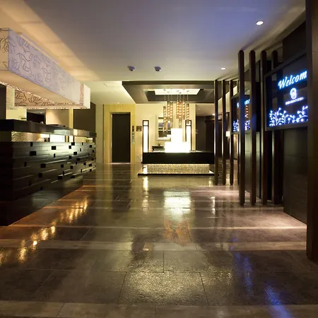 Hotel And Spa Lotus Modern (Adults Only)-2