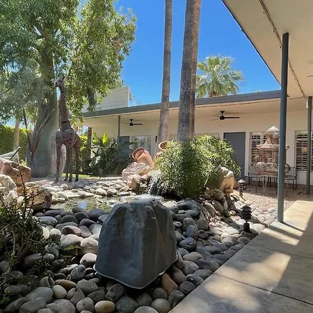 Desert Paradise - A Men'S Clothing Optional Resort-2