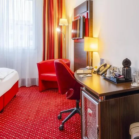 Plaza Inn Amedia Vienna-2