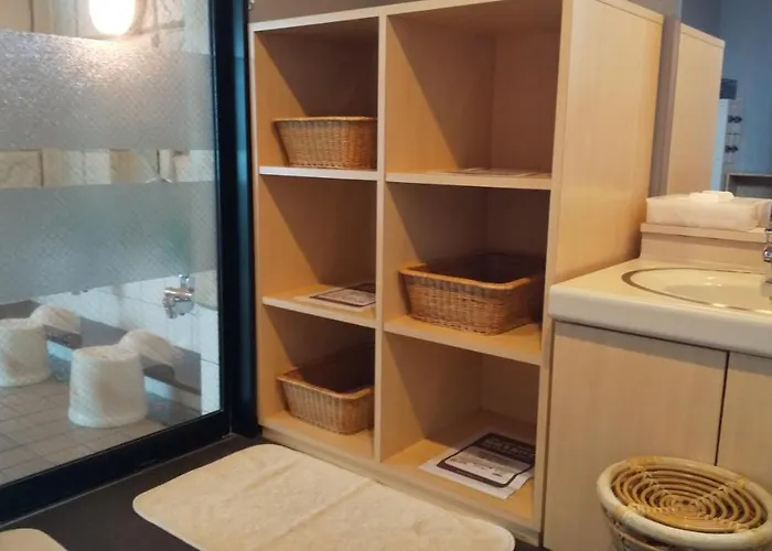 Hotel Route-Inn Yonezawa Ekihigashi