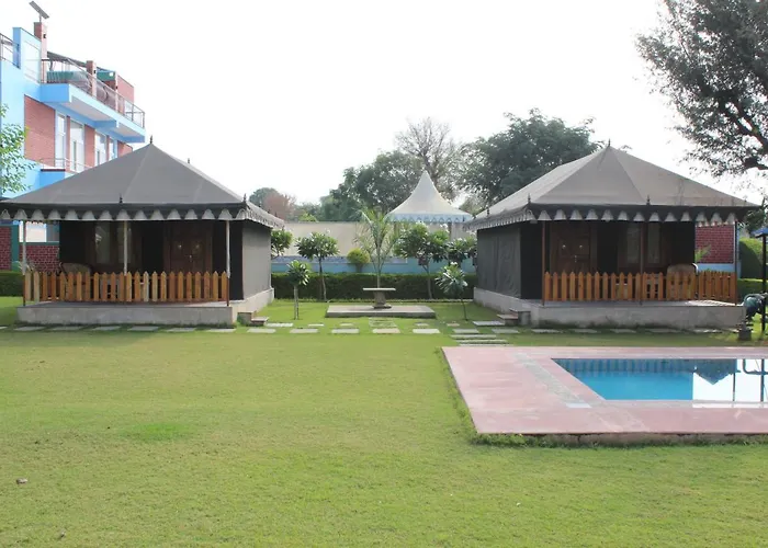 Amrit Van Resort