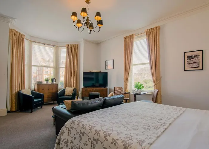 Rowntree Lodge