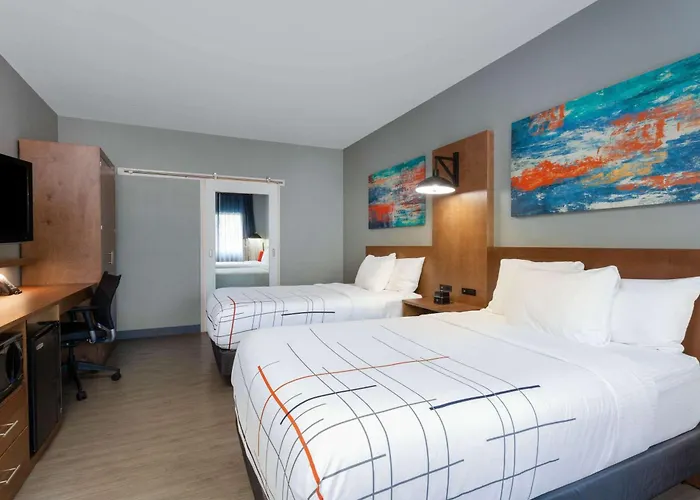 La Quinta By Wyndham Ft. Myers - Sanibel Gateway
