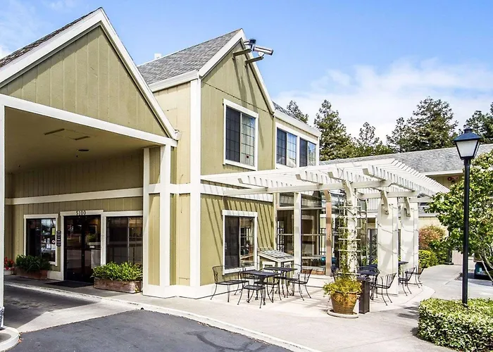 Quality Inn Petaluma - Sonoma