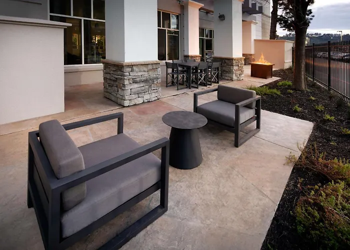 Embassy Suites By Hilton San Rafael At Marin Center