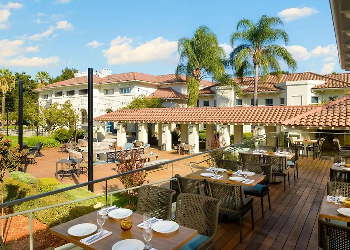 Hayes Mansion San Jose, Curio Collection By Hilton