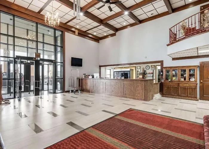 Econo Lodge Truman Inn