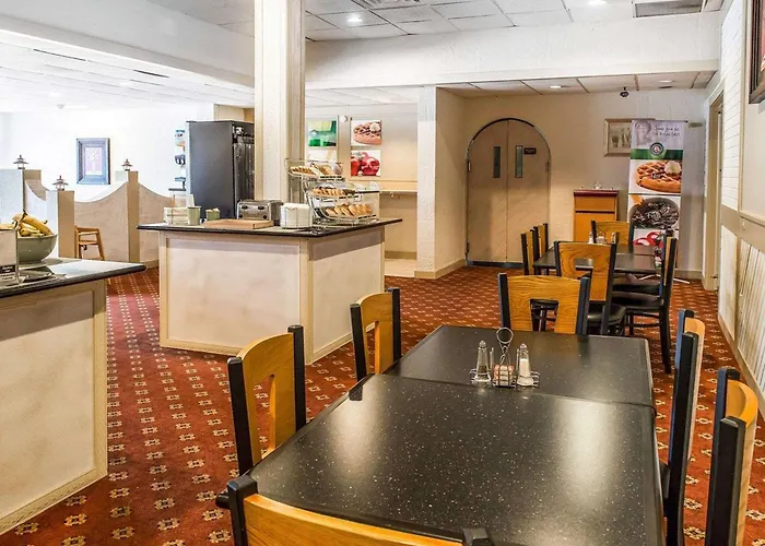 Quality Inn & Suites Indiana South