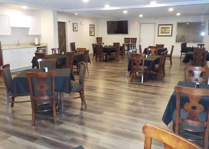 Surestay Hotel By Best Western Thomson