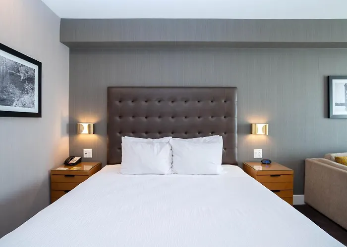 Sandman Hotel Hamilton