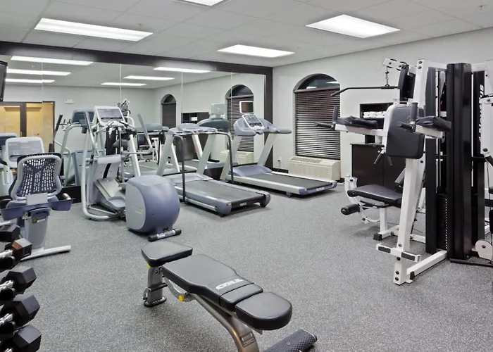 Holiday Inn Express Hotel & Suites Dover By Ihg
