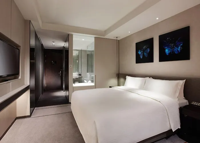 Humble House Taipei, Curio Collection By Hilton