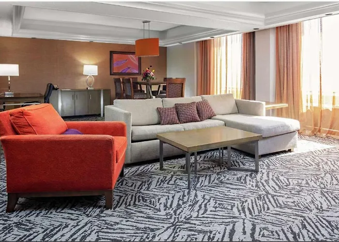 Doubletree By Hilton Hotel & Executive Meeting Center Omaha-Downtown