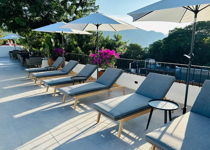 Tatala Hotel & Garden