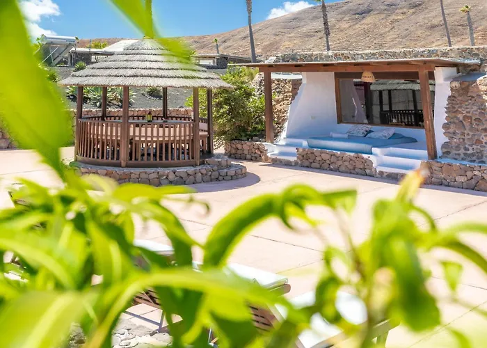Finca De Arrieta Village - Yurts And Stone Cottages - Shared Pool - Walking Distance To Arrieta Beach - Off Grid
