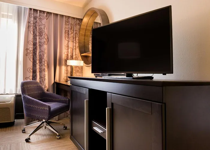 Hampton Inn & Suites Orlando-East Ucf