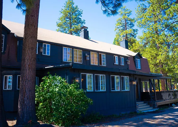 Sessions Retreat & Hotel