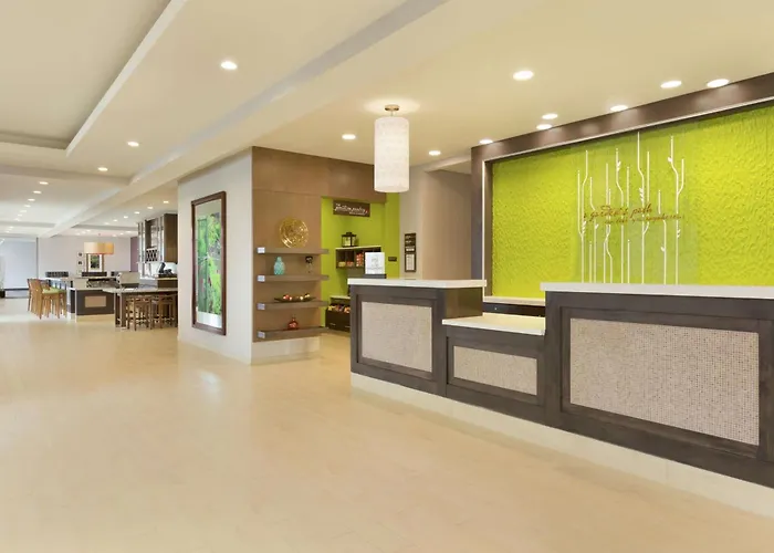 Hilton Garden Inn Pittsburgh Airport South-Robinson Mall