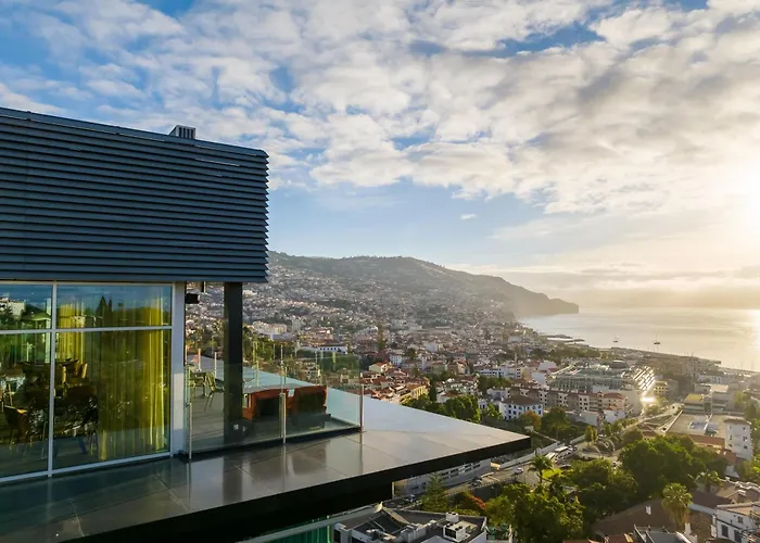 Hotel The Views Baia - Adults Only à Funchal 