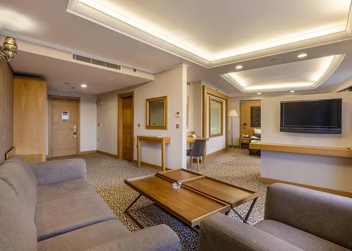 Grand Pasha Lefkosa Hotel & Casino