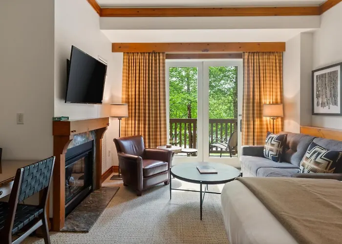1204 Lodge At Spruce Peak Ski In Ski In Ski Out King Studio By Stowe Mountain Rentals