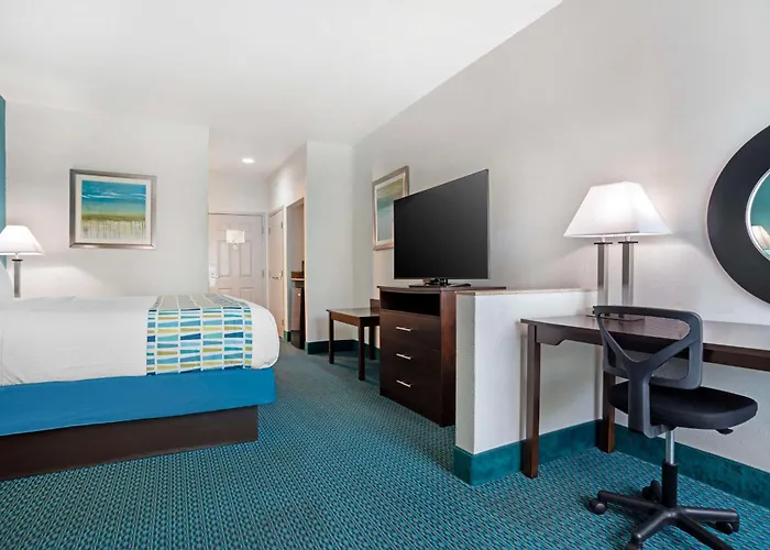 Best Western Plus Blue Angel Inn