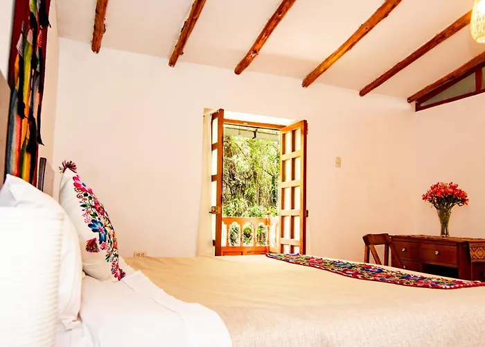 La Rosa Wellness Lodge