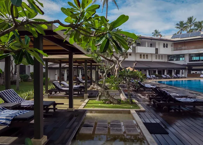 Tangerine Beach Hotel