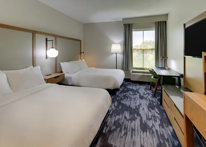 Fairfield Inn & Suites Southport
